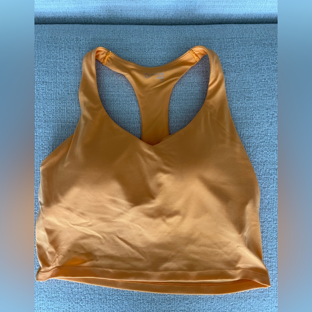 NWOT Offline by Aeire Real Me Low Key Racerback
Sports Bra